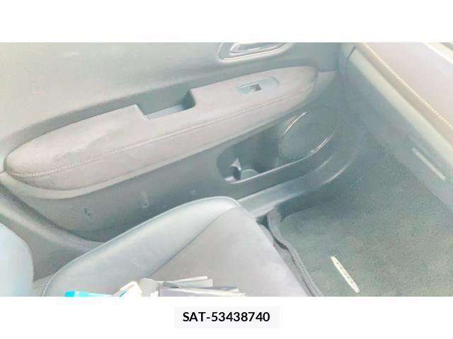 Honda VEZEL 2016-06 8662185-13
