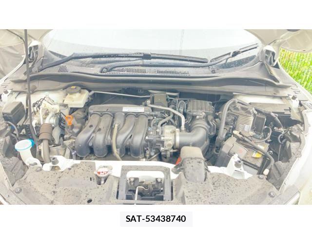 Honda VEZEL 2016-06 8662185-28