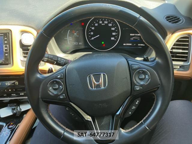 Honda VEZEL 2019-05 8662184-12