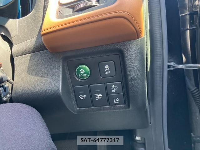 Honda VEZEL 2019-05 8662184-15
