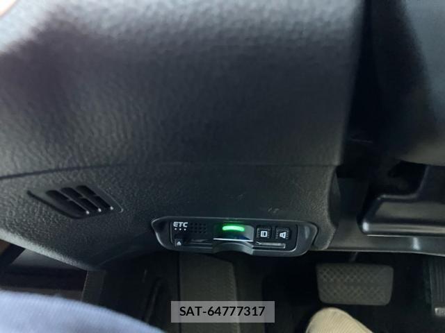 Honda VEZEL 2019-05 8662184-21