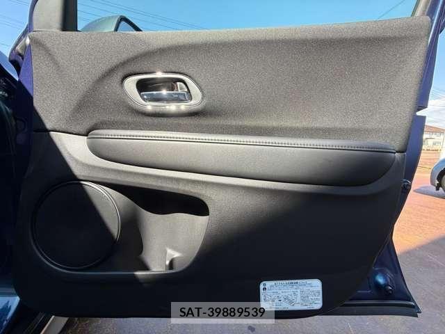 Honda VEZEL 2015-11 8686858-22