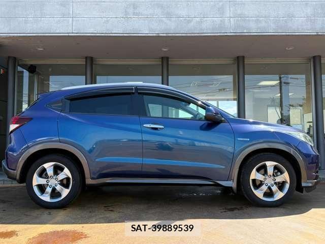 Honda VEZEL 2015-11 8686858-6