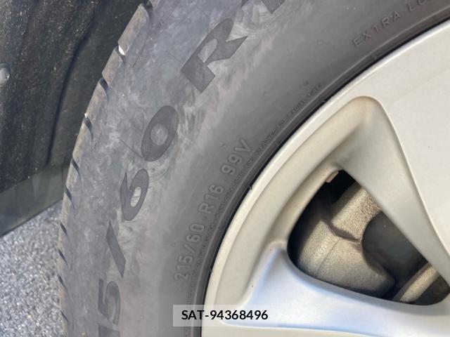 Honda VEZEL 2014-09 8686861-11