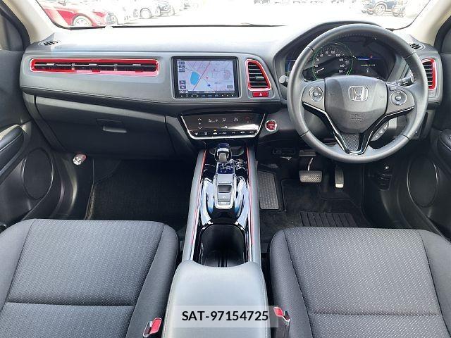 Honda VEZEL 2015-09 8686856-1