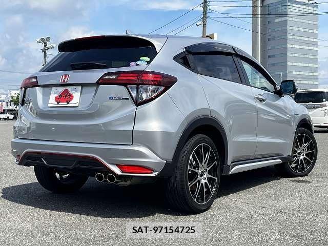 Honda VEZEL 2015-09 8686856-2