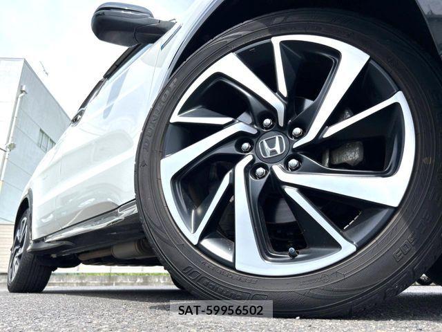 Honda VEZEL 2017-09 8686855-12