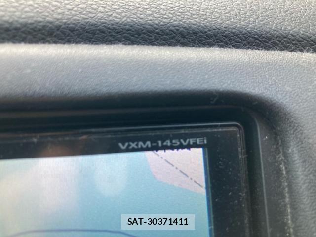 Honda VEZEL 2014-05 8686863-19