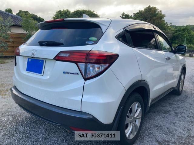 Honda VEZEL 2014-05 8686863-3