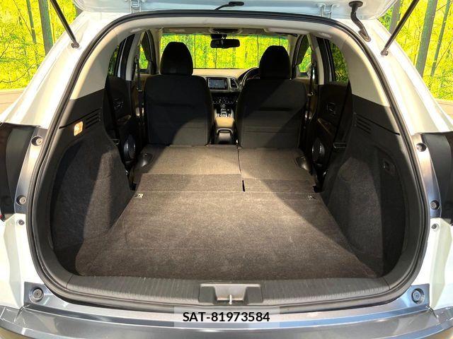 Honda VEZEL 2017-12 8686857-10