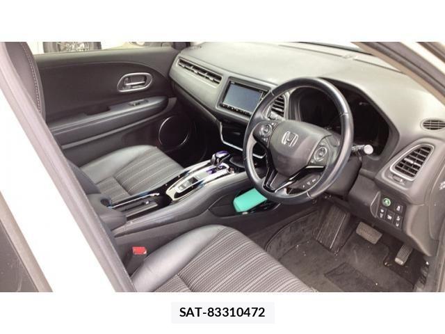 Honda VEZEL 2017-05 8746608-11
