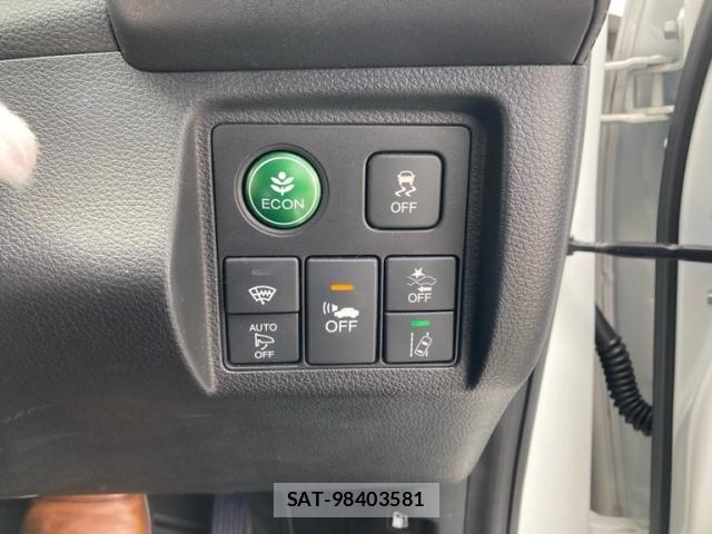 Honda VEZEL 2016-03 8746607-11