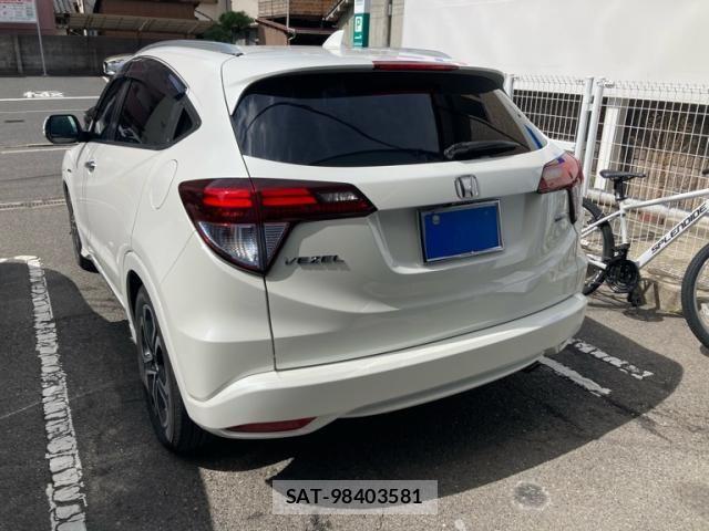 Honda VEZEL 2016-03 8746607-2