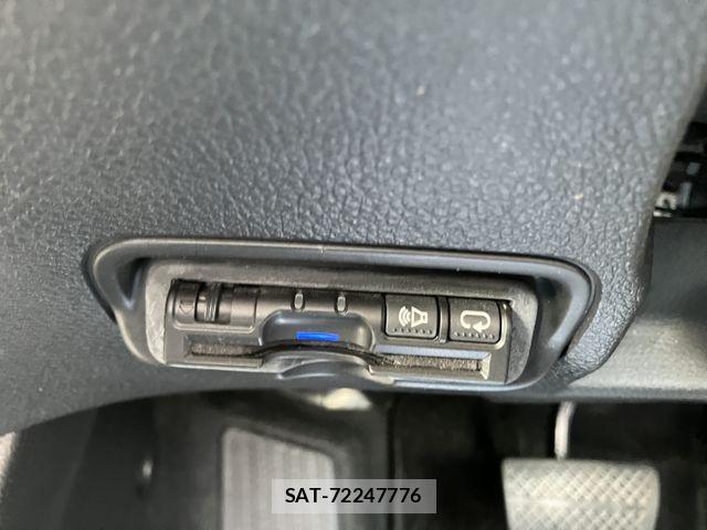 Honda VEZEL 2015-03 8746598-25