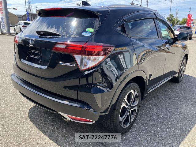 Honda VEZEL 2015-03 8746598-2