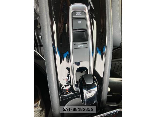 Honda VEZEL 2018-08 8746593-5