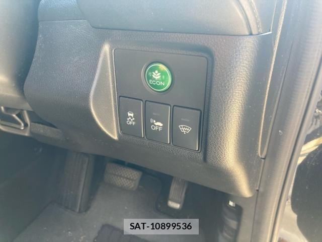 Honda VEZEL 2014-06 8746611-16