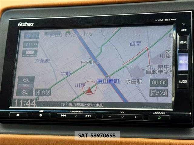 Honda VEZEL 2018-07 8746604-2
