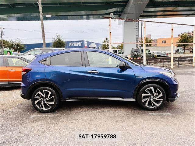 Honda VEZEL 2016-12 8746594-15