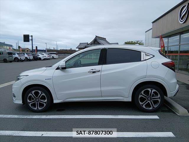 Honda VEZEL 2018-09 8746595-21