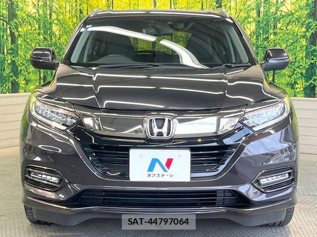 Honda VEZEL 2018-08 8782506-13