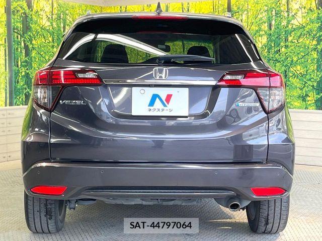 Honda VEZEL 2018-08 8782506-14