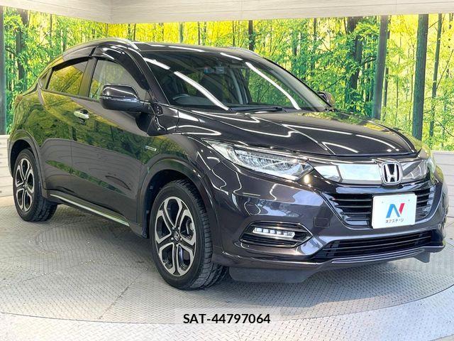 Honda VEZEL 2018-08 8782506-15