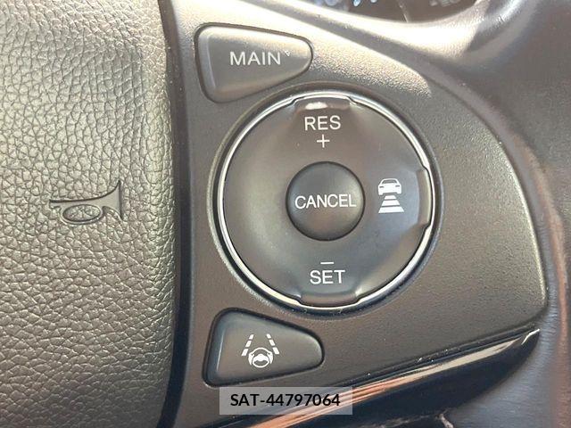 Honda VEZEL 2018-08 8782506-5