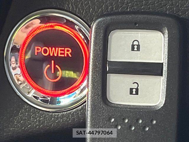 Honda VEZEL 2018-08 8782506-6
