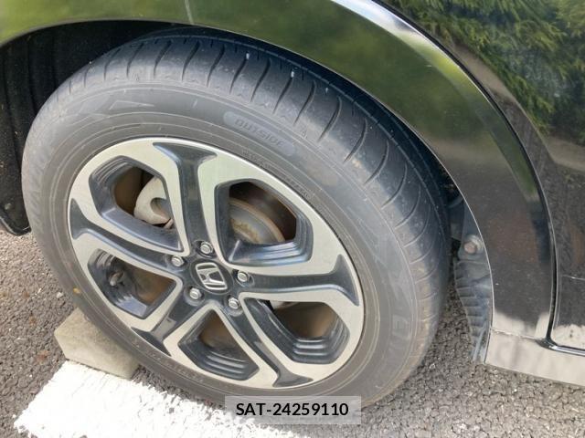 Honda VEZEL 2018-03 8797842-5