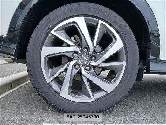 Honda VEZEL 2018-10 8797840-18