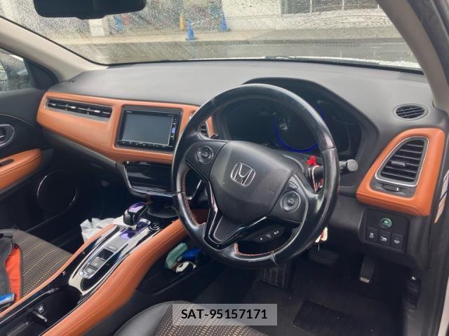 Honda VEZEL 2016-02 8797847-11