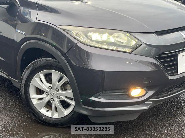 Honda VEZEL 2015-06 8797845-11