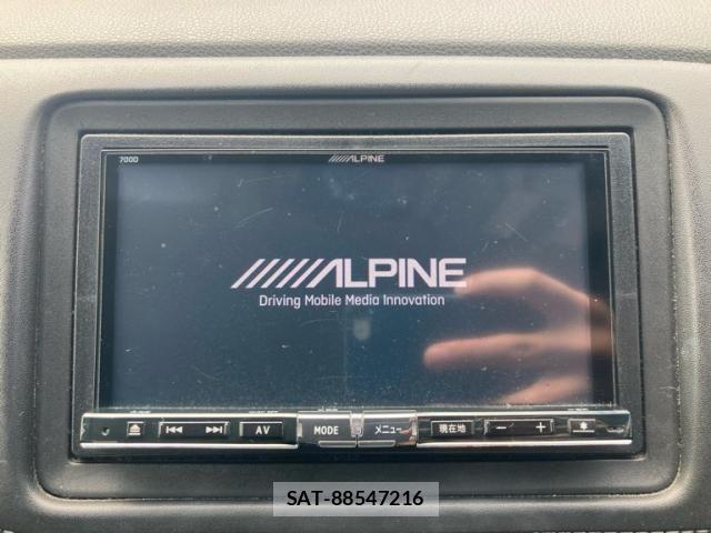 Honda VEZEL 2014-03 8797846-15