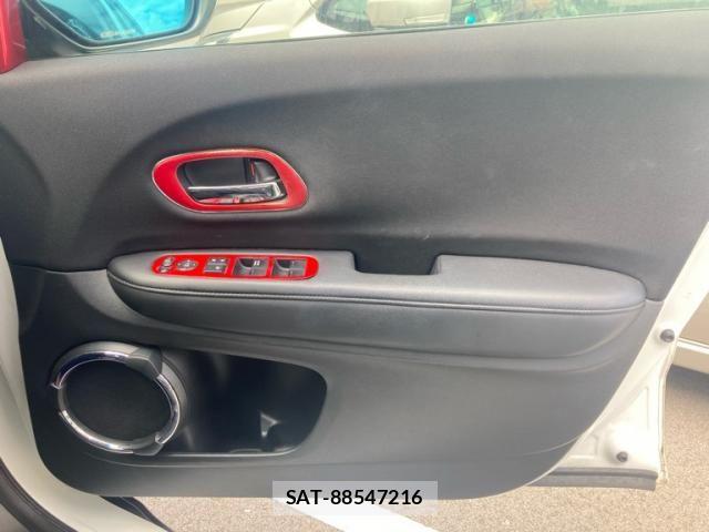 Honda VEZEL 2014-03 8797846-22