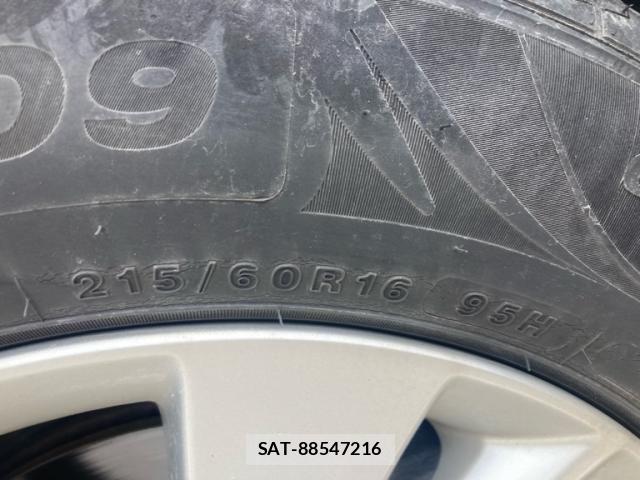 Honda VEZEL 2014-03 8797846-4