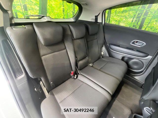 Honda VEZEL 2015-05 8797844-8