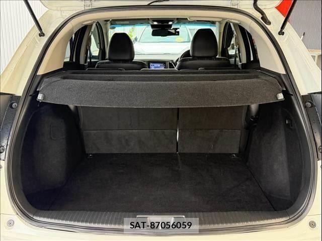 Honda VEZEL 2017-11 8797843-9