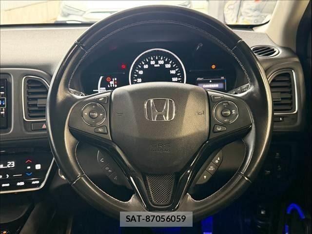 Honda VEZEL 2017-11 8797843-10