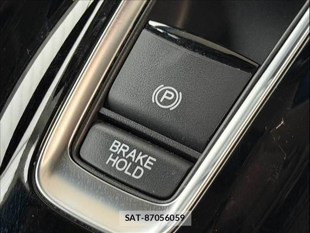 Honda VEZEL 2017-11 8797843-24