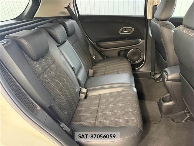 Honda VEZEL 2017-11 8797843-8