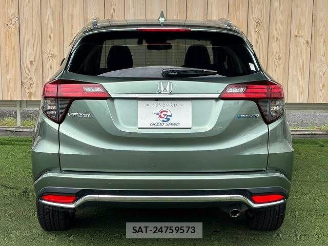 Honda VEZEL 2019-05 8797841-15