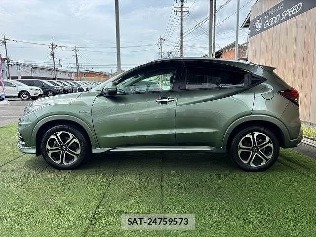 Honda VEZEL 2019-05 8797841-17