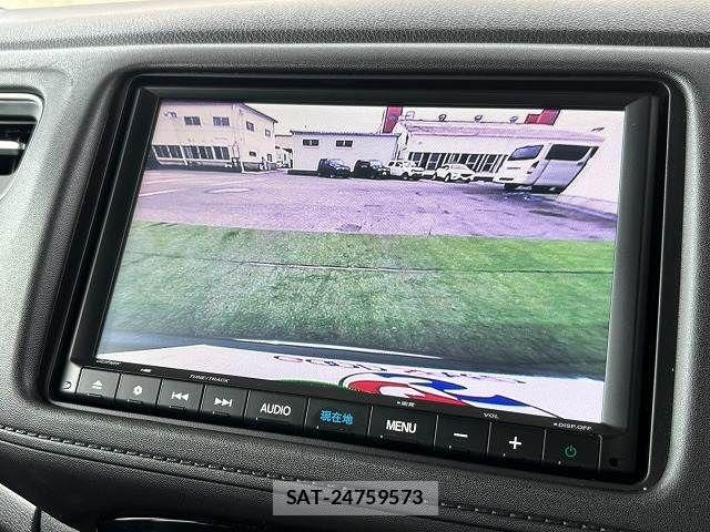 Honda VEZEL 2019-05 8797841-3