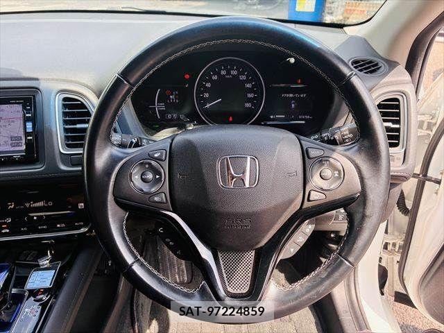 Honda VEZEL 2016-05 8832320-11