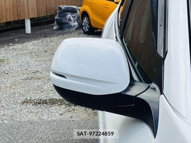 Honda VEZEL 2016-05 8832320-27