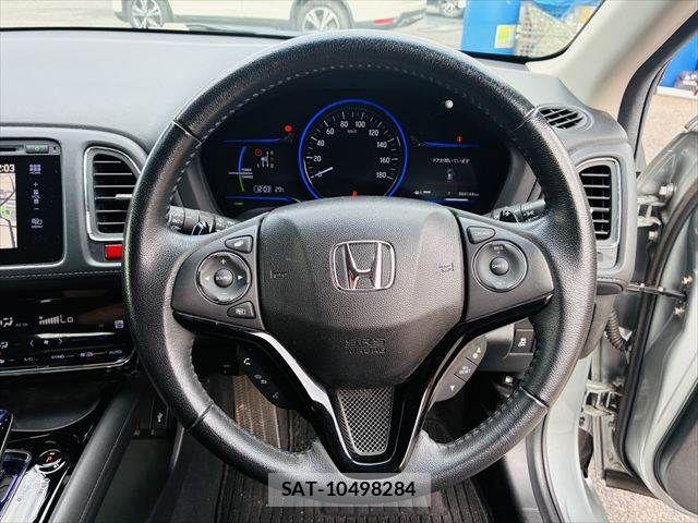 Honda VEZEL 2015-02 8832323-10