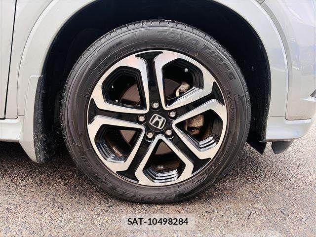 Honda VEZEL 2015-02 8832323-13