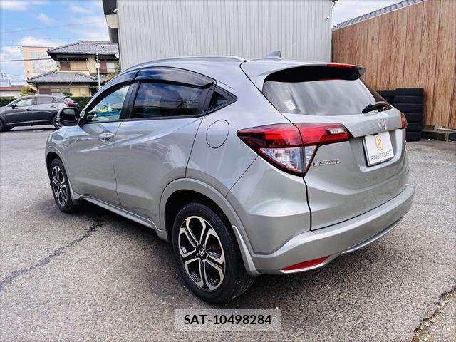 Honda VEZEL 2015-02 8832323-19