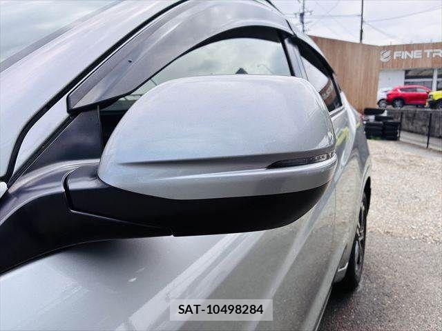 Honda VEZEL 2015-02 8832323-25
